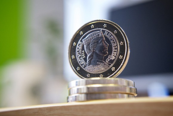 photo credit: Latvian euro via photopin (license)